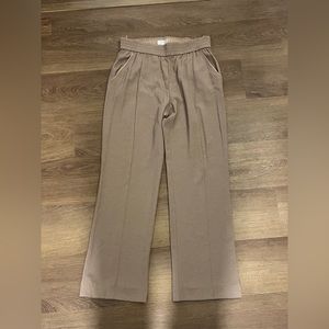 Aritzia - Wilfred le fou / dress pant / taupe / size 8